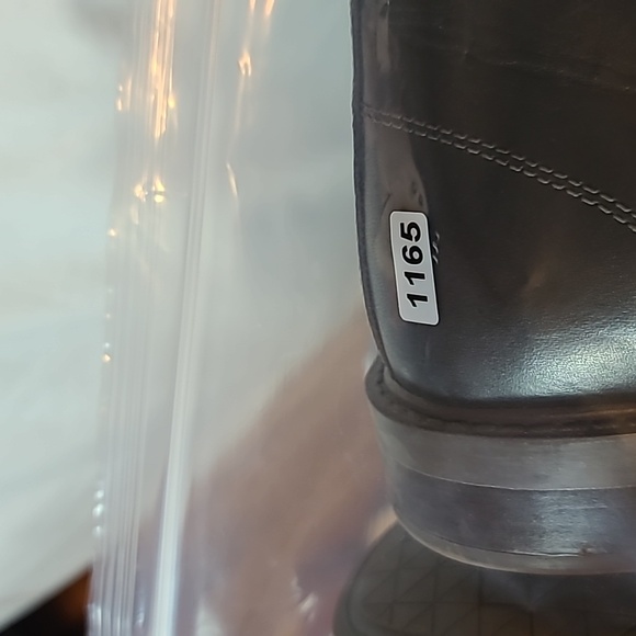 Dunham  Chukka Boots, Brown  Leather, Men's 9.5 4E - Picture 8 of 8